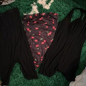 Cute XS romper bundle